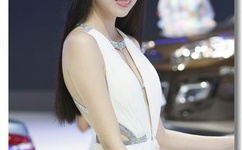 美女脱衣动态图